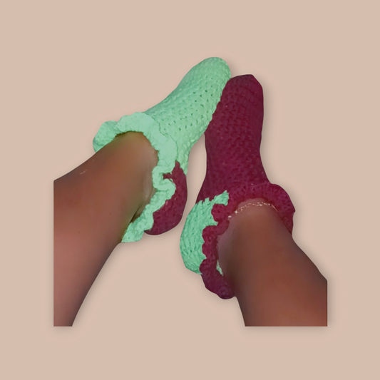 2-Toned Luxe Ruffle Socks